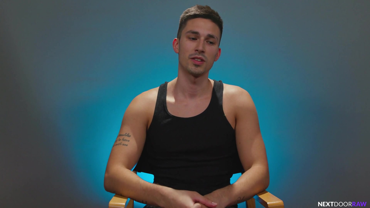 华丽的twnk性感翻转乱搞现实生活中的tatted BF大屁股