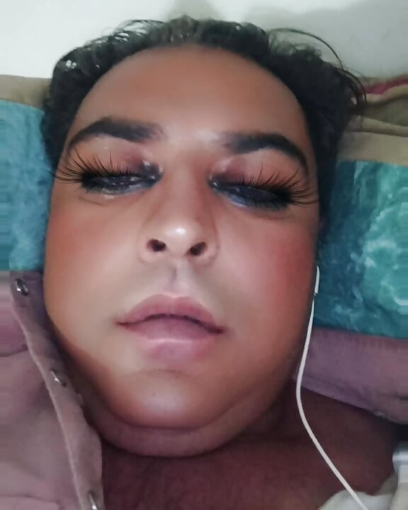 Imran Pakistani Daily routine makeup injoy