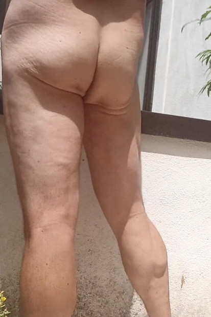 Balkonda çamaşır suları sporu