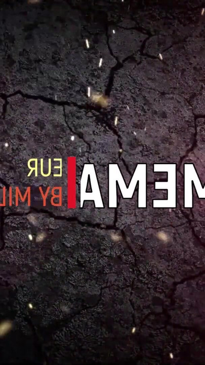 Epski trenutak iz "Milf s velikom guzicom s analnim čepom - ruska prava seks-žena. Analni trening"
