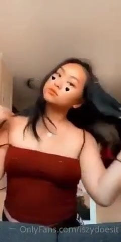 Isabell thao tits