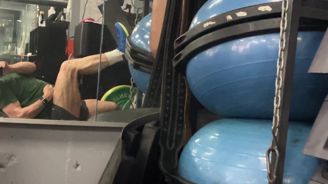A leg workout at the gym, feels great to get near that max limit