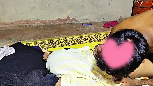 Desi Beautiful Girl Tight Pusssy First Time Xxx Videos, femusvid3 Aaj Tak ka sabse best video