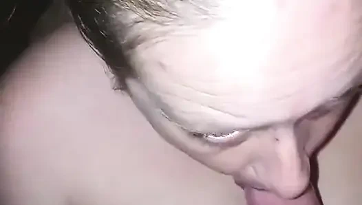 Вылизываю задницу папочки