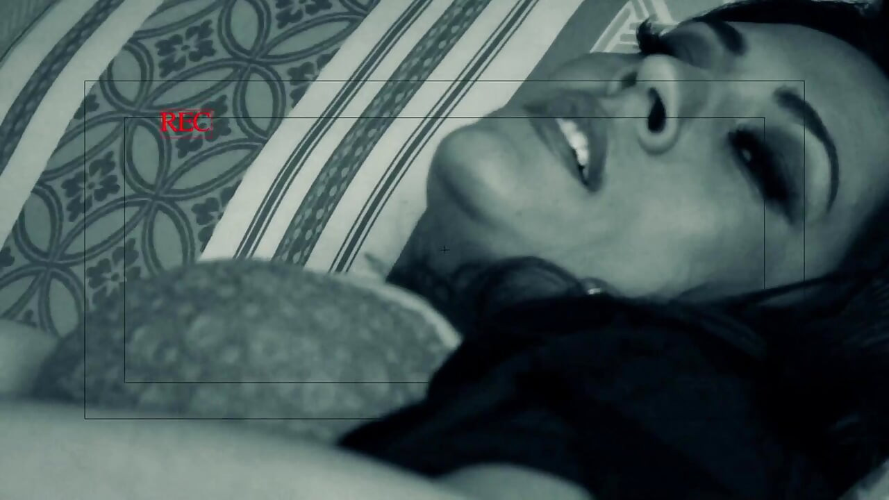 내 여친은 보지를 가지고 노는 걸 좋아하는 밀프