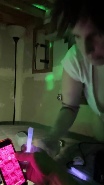 Bedroom Rave with Sissy Long Legs