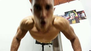 Nude Bodybuilder Push Ups And Posing - Special