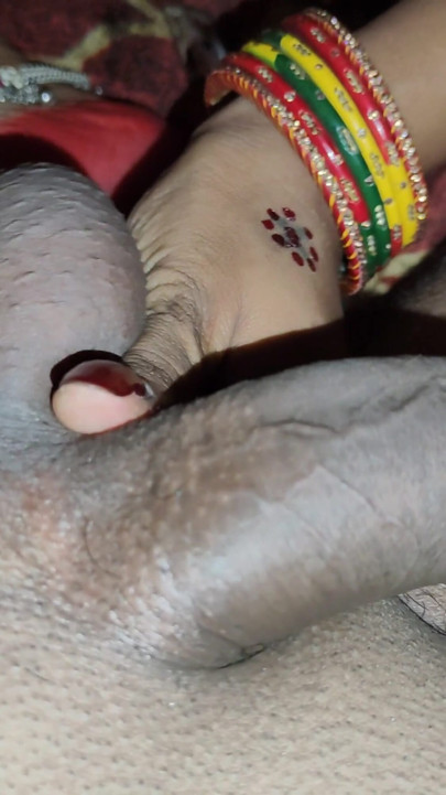 Village Jaya Bhabhi Apne Boyfriend Ke Hair Shaving Razor Se Husband Not Home Enjoyed Apne Lovers Se Mast Wala Video Jhat Saf Karte Huye Jan | Clip 2