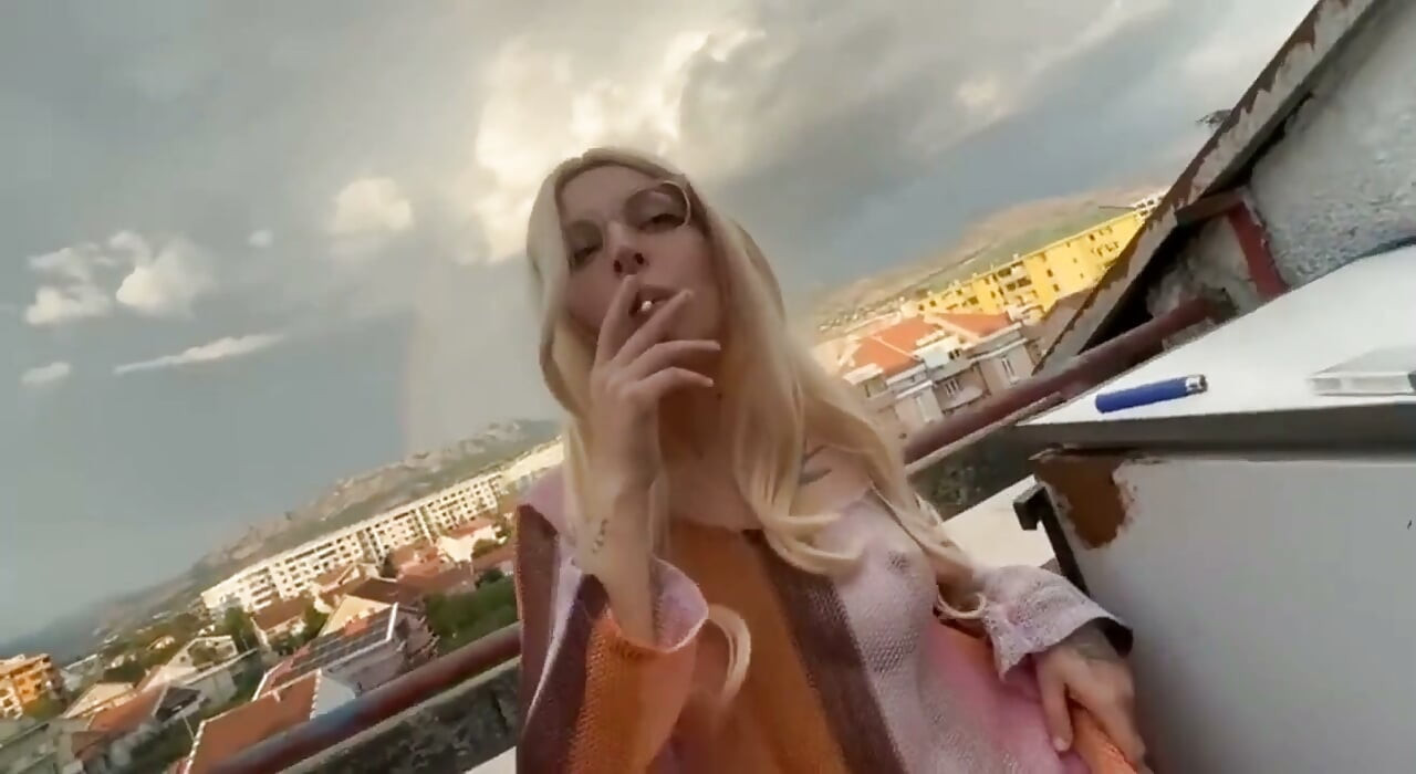 Rainbow Smoking, Stepsis Ass Pussy Teasing