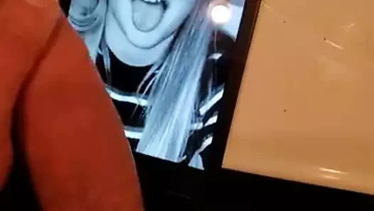 Anne-florence boşalma anısına