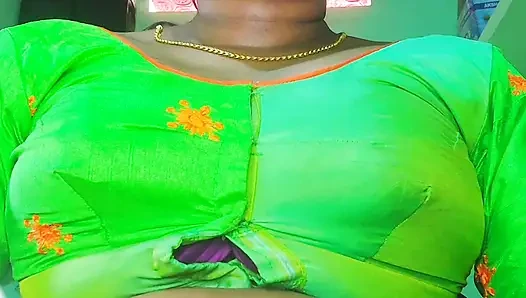 Pasangan cantik bhabhi berhubungan seks di rumah