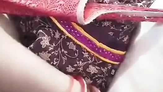 Hot Indian Lady Fucking in Doggy