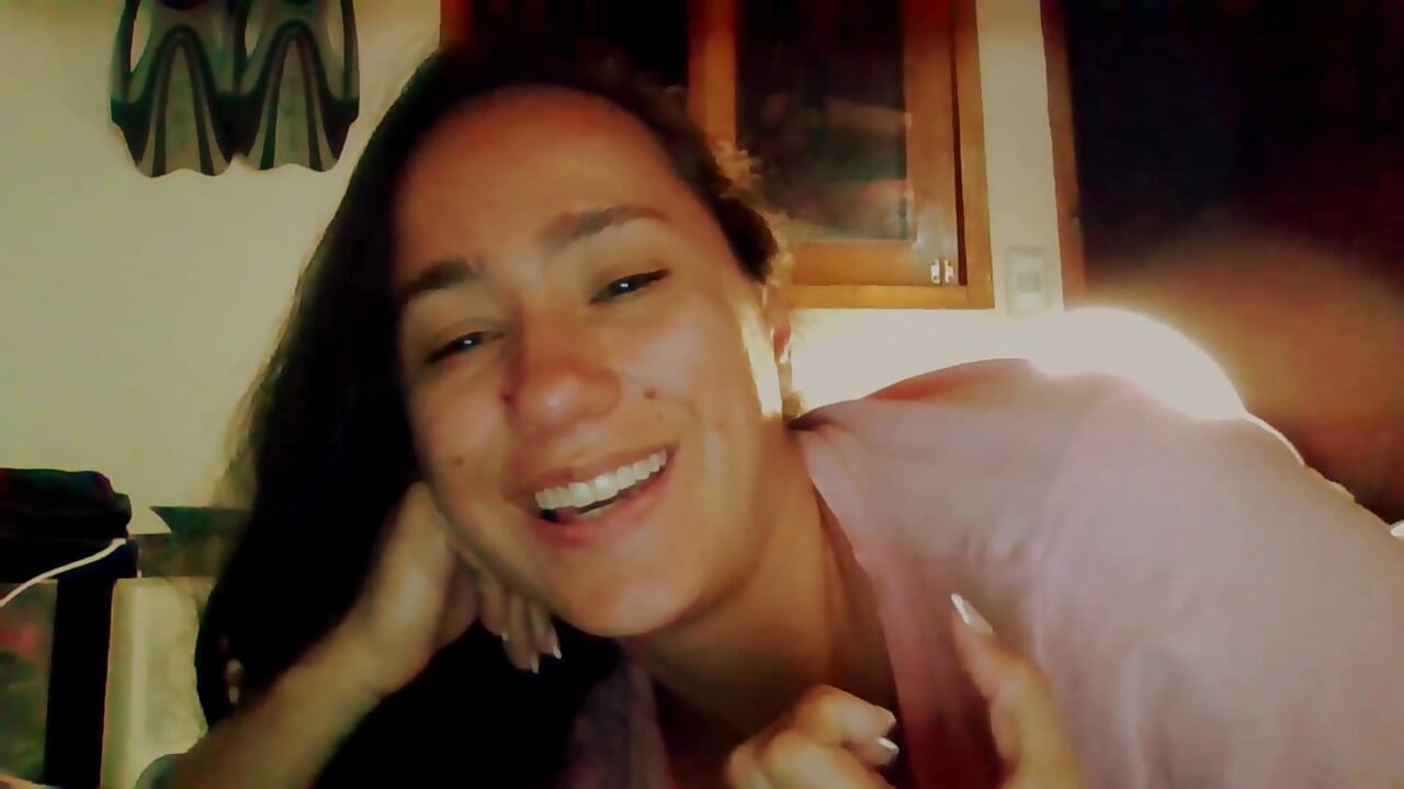 Colombian Wants a Horny Date with You Tonight