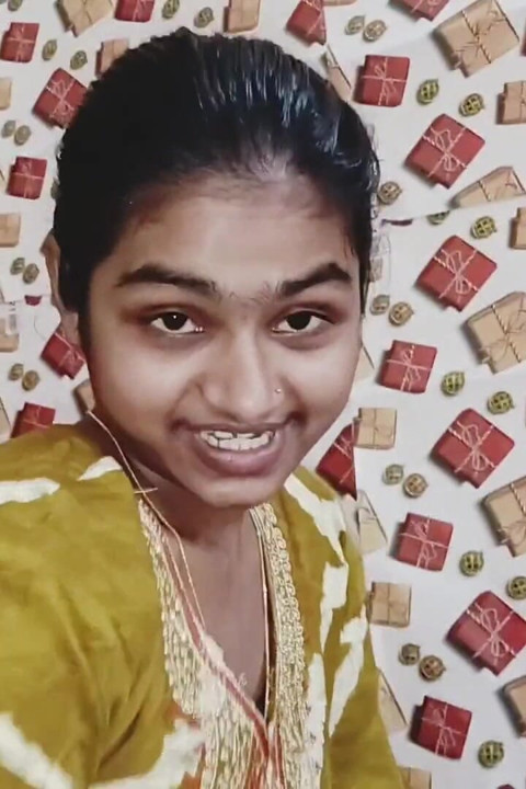 Indiancă bhabhi sexy labă și muie la amator real cu înregistrare de acasă