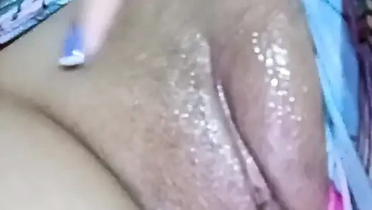 Индия показывает свою вагину и ее большую задницу, что Rico