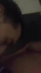 Chupando um pau enorme de estrela pornô