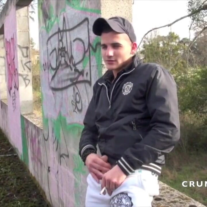 Mike fucked by young straight Arab outdoor