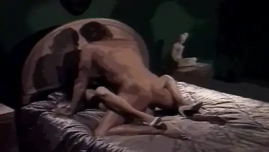 Amateur-dame aus frankreich in selbstgedrehter session geritten