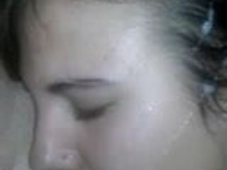 Een 19 -jarig emo -meisje neuken met een gezichtsbehandeling