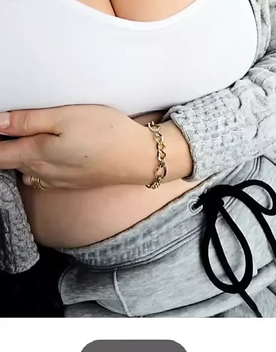 Step mom in the car show her big tits and her panties to everyone