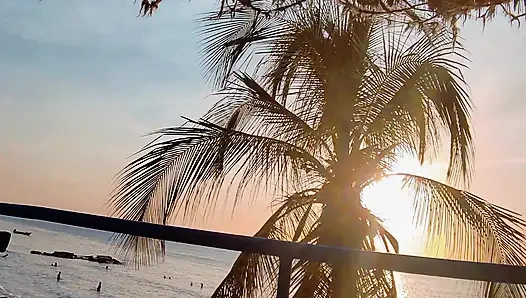 Вместо того, чтобы ЖИТЬ ЖИЗНЬ НА PINS И EGG SHELLS просто скажите трахни это ... Кончи наш мир