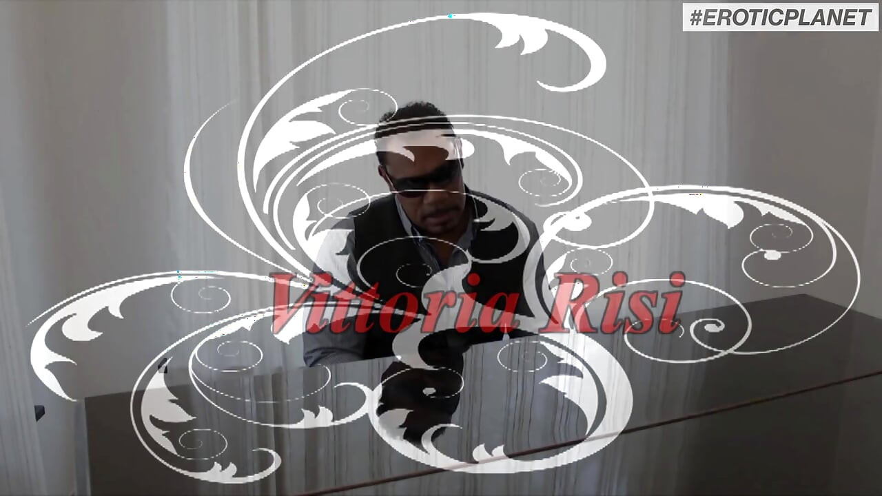 DVD cu film cu vedetă porno dură