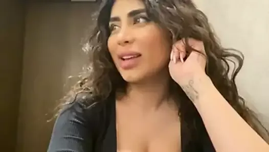 Divasofia latina girl webcam peitões
