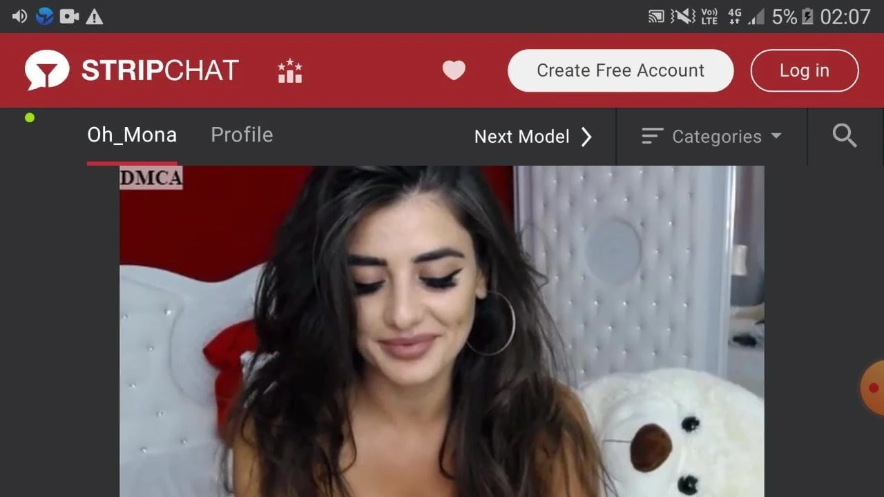 Striptease în direct