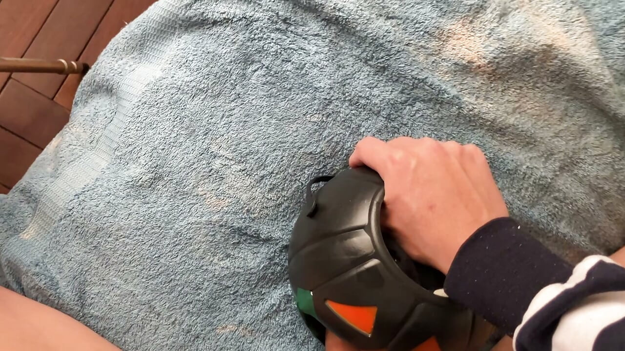 baiser une citrouille d'Halloween