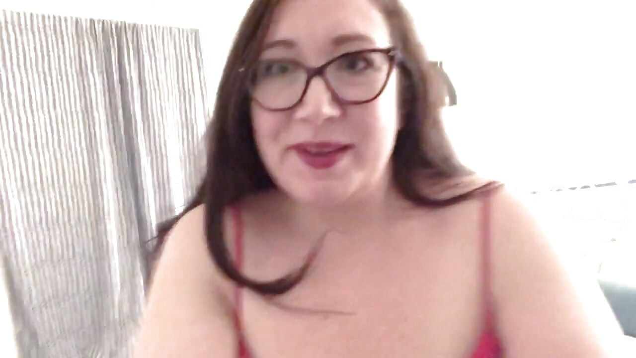 Gordas fodem amigo do marido com dupla penetração de vibrador