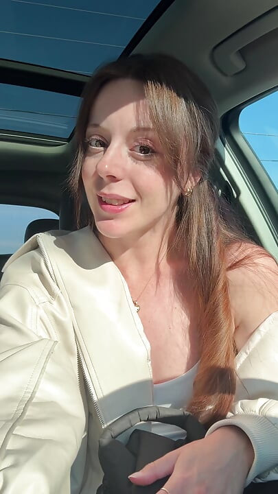 Sexo vlog! Compre comigo para um novo brinquedo e depois me assista usá-lo!