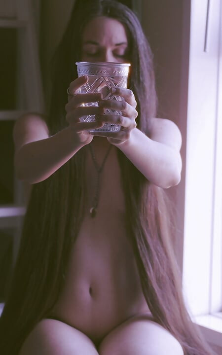 Creature takes the long road to hydration for her Creator