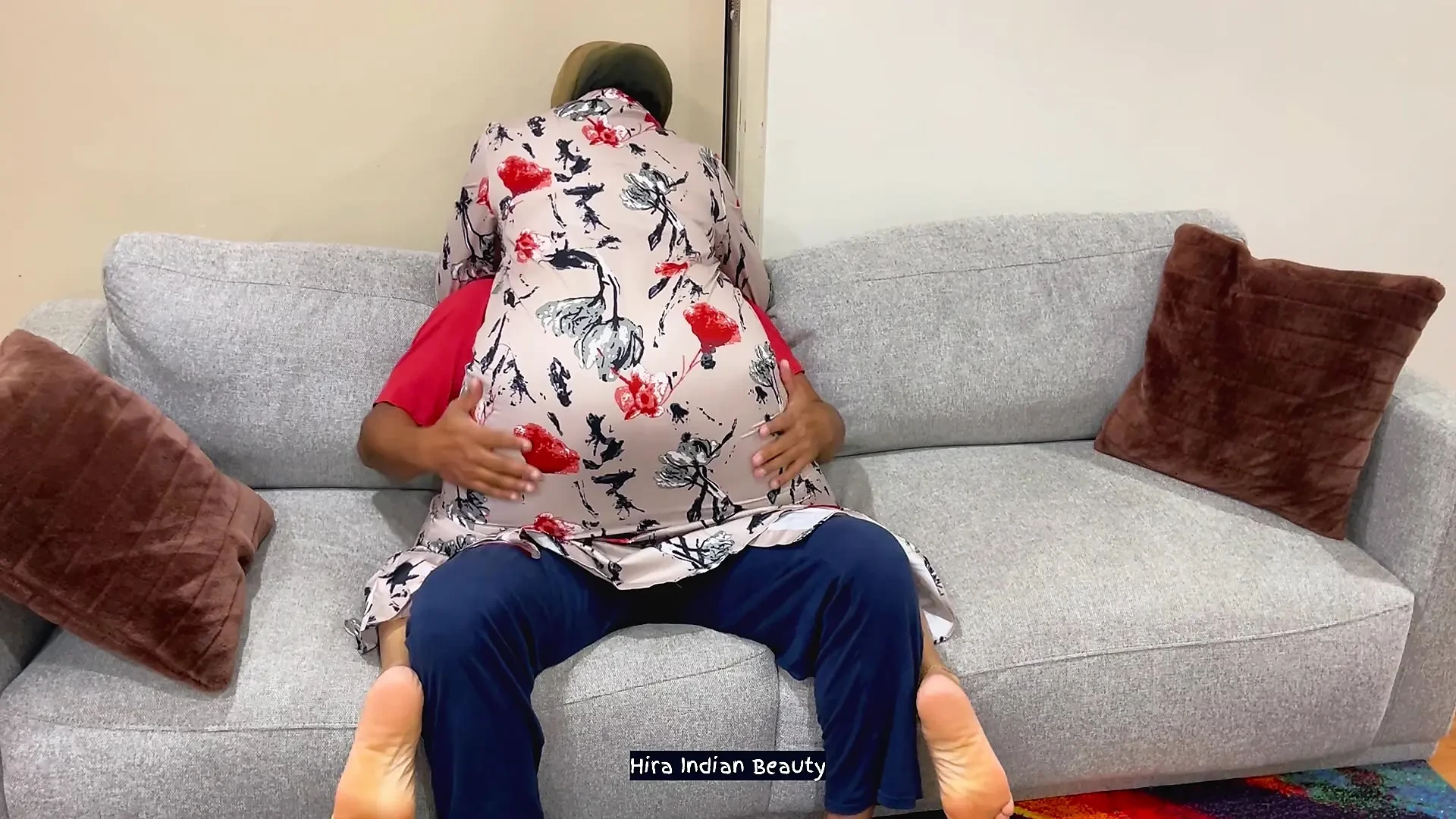 Naughty Hijab Muslim Wife Mouth fucking and Fucked Intense in Missionary Position - Blowjob - Erotica
