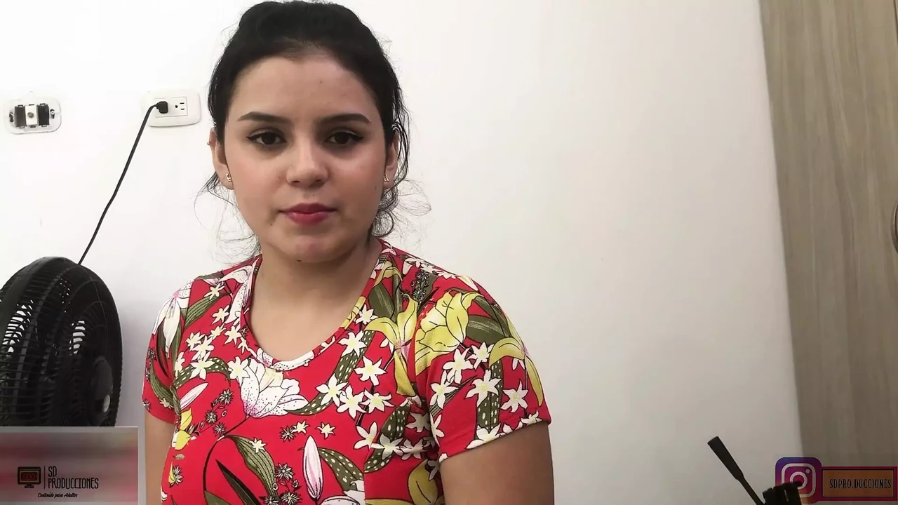 这些继妹有多美味，来吧，我们会以你喜欢的方式做爱 - 西班牙语色情