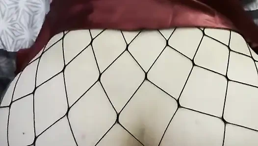 Stiefmutter mit brasilianischem dickem arsch wird hart gefickt