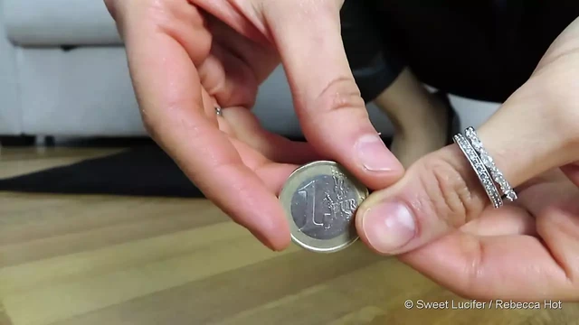 Coin Domination Ita - Foot Fetish