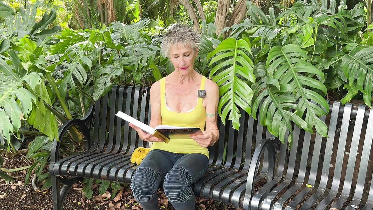 Moje czytanie mojej książki erotycznej - "z tej nocy, na zawsze więcej"