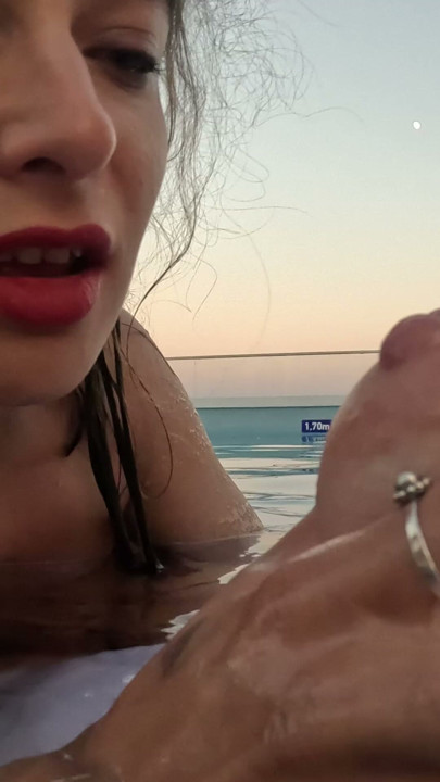 Summer Squirting Lesbians