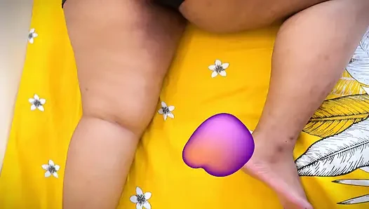 Hot Big Ass & Huge Boobs Short Jeans & Shirt Wearing Sexy Friend's Wife Make Me Seduce to Fuck Her