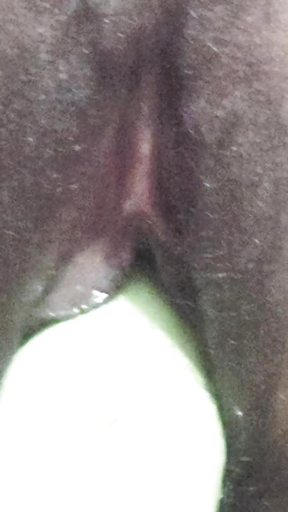 Pooja put his hand in wife's pussy and inserted her pussy.