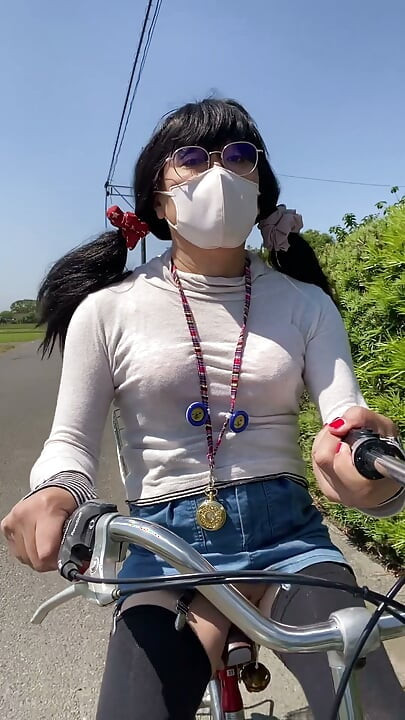 N ° 229, vélo d’exposition au début de l’été