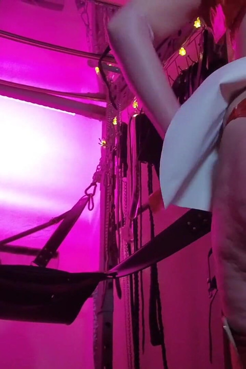 Mistress Eva Lateks Fetiş Domina Femdom Goddess Gold Boots Big Ass BDSM Solo