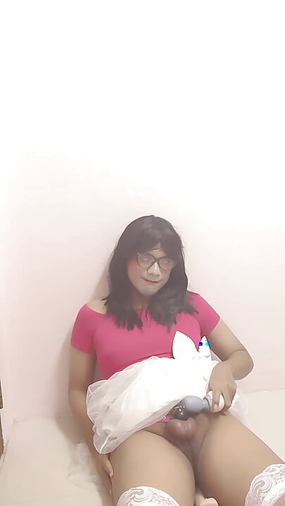 Sissy Slut Aubrey Sissygasm wears Chastity in Pink Beautiful shirt