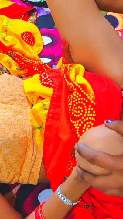 Öğrenci öğretmen orada odada büyük yarakla sert sikişiyor Hintçe ses | Klip 1