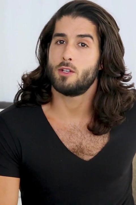 Men - Diego Sans's Model's Choice Scene He Knew That He Had to Pick the Blue-eyed Shawn Andrews