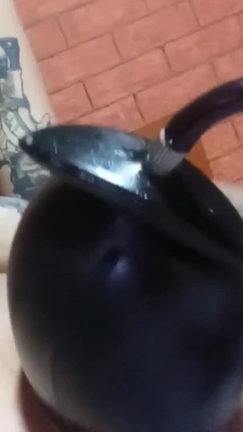 Momen kuat dari "Permainan dildo anal 2025"