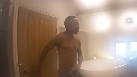 13-дюймовый большой черный член разрушает нас