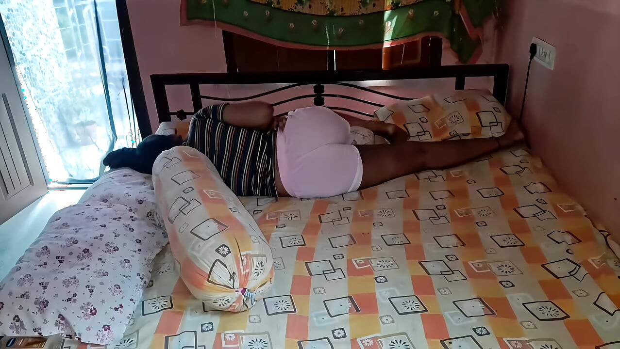 Mon Mari Est Venu Me Baiser Pendant Que Je Dormais
