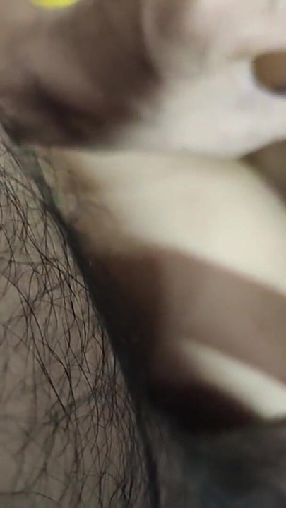 Newly married Stepson majduri karne gaya, Bahu apne room me Bf dekh rahi thi, Sasur aa gaya fucked son horny wife | Clip 1