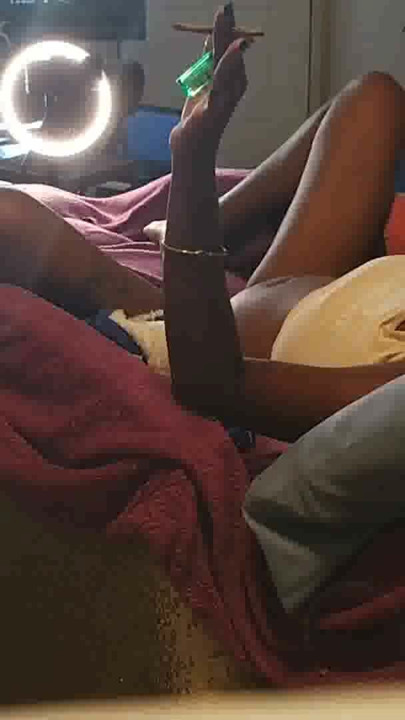 Thot in Texas - Real Amateur Ebony Milf Tia | Clip 2